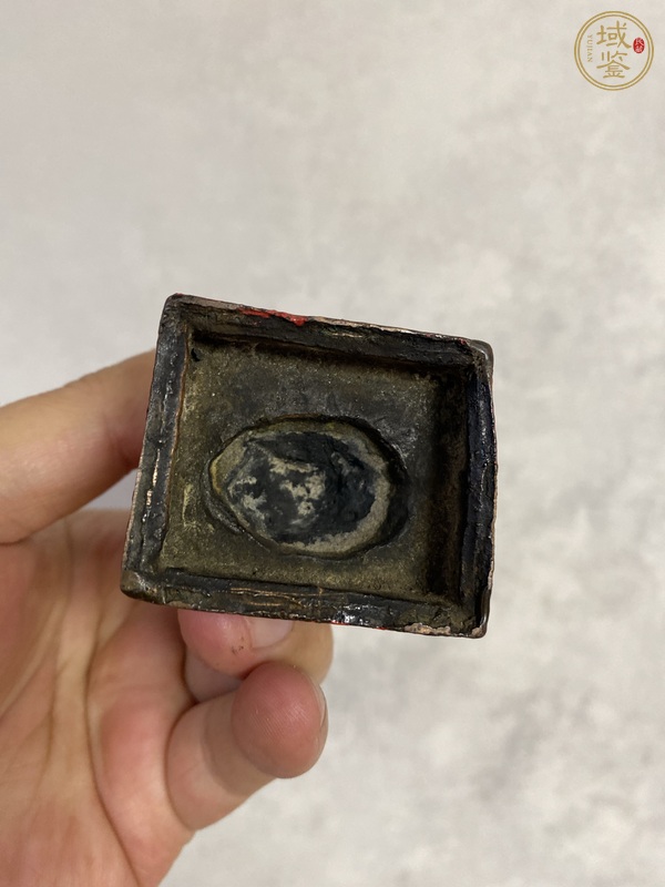 古玩銅器文官像真品鑒賞圖