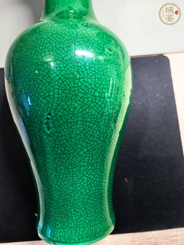 古玩陶瓷綠哥釉瓶真品鑒賞圖