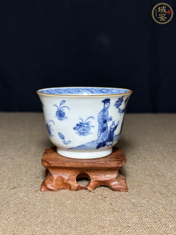 古玩陶瓷青花人物把杯真品鑒賞圖