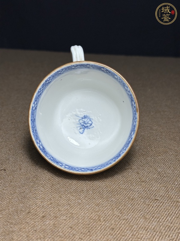 古玩陶瓷青花人物把杯真品鑒賞圖