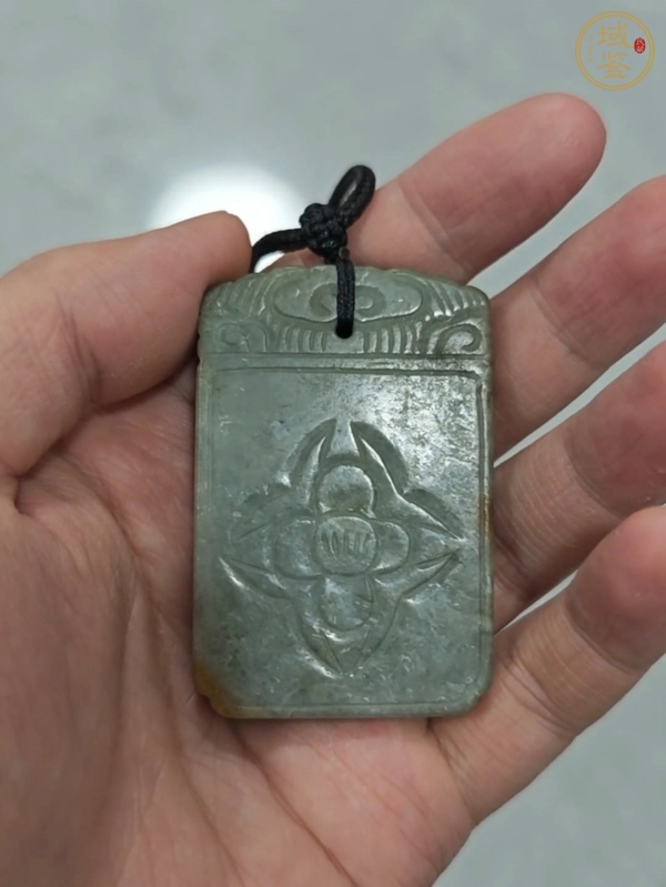 古玩玉器翡翠雕“花卉紋牌”真品鑒賞圖