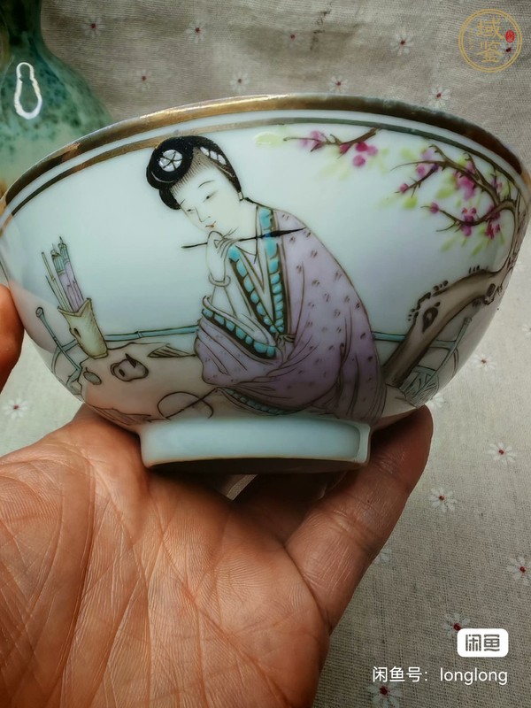 古玩陶瓷仕女紋粉彩碗真品鑒賞圖
