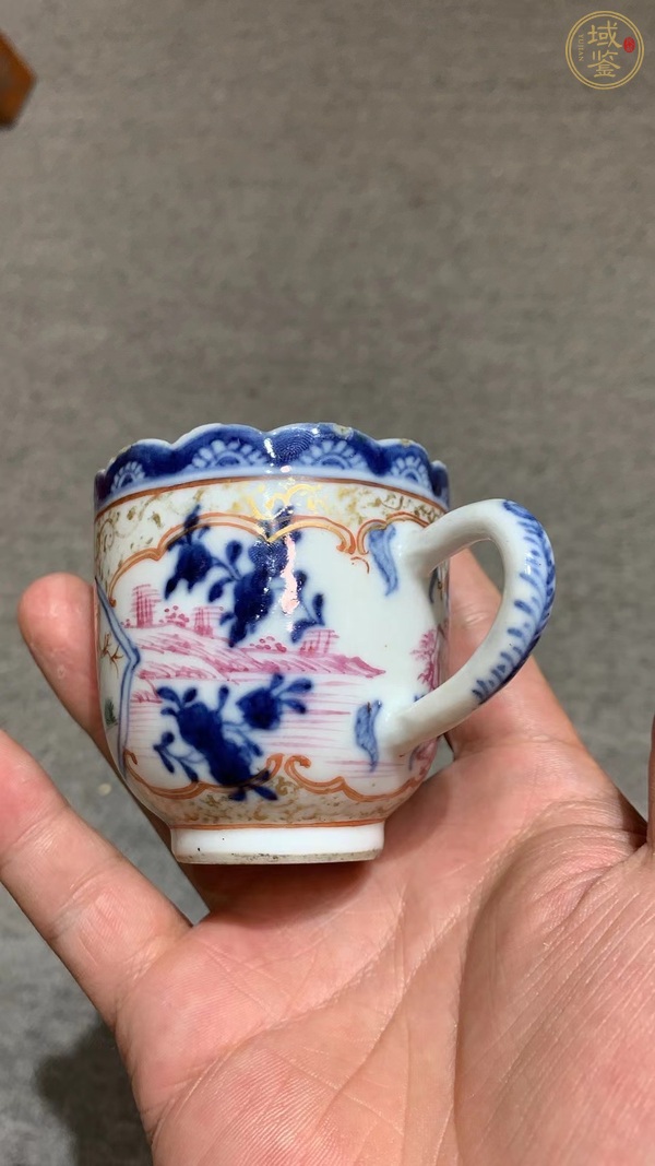 古玩陶瓷青花花卉粉彩人物把杯真品鑒賞圖