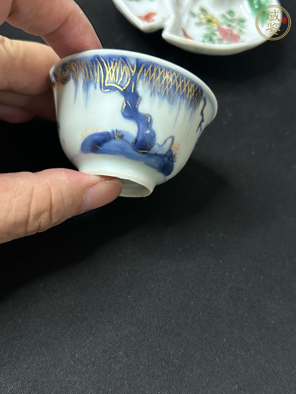 古玩陶瓷青花描金牧牛圖茶杯真品鑒賞圖