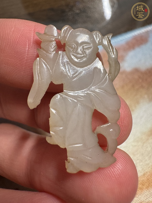 古玩玉器和田玉雕童子真品鑒賞圖