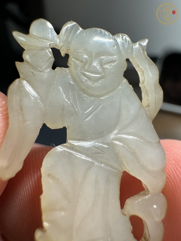 古玩玉器和田玉雕童子真品鑒賞圖