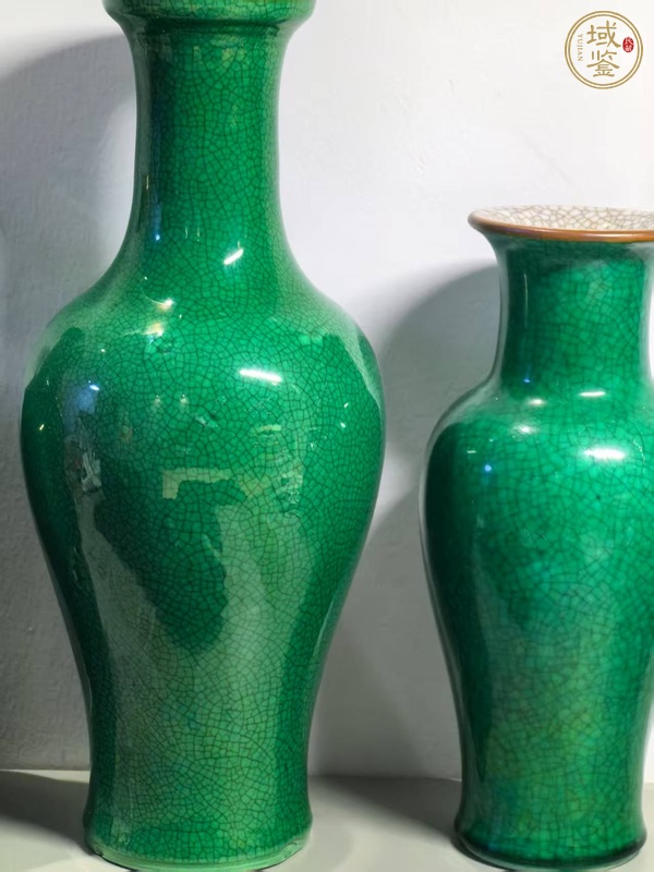 古玩陶瓷綠哥釉觀音瓶真品鑒賞圖
