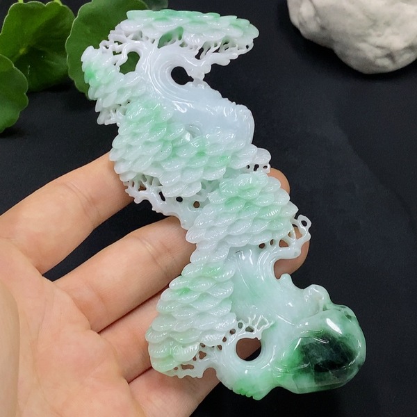 古玩玉器天然翡翠萬年松擺件(帶翡翠鑒定證書)拍賣，當前價格3800元