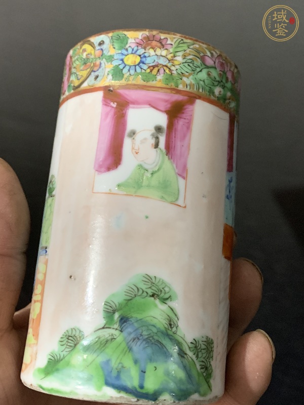 古玩陶瓷廣彩人物故事紋筆筒真品鑒賞圖
