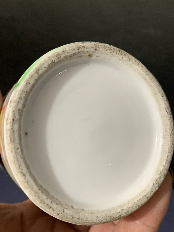 古玩陶瓷廣彩人物故事紋筆筒拍賣，當前價格2300元