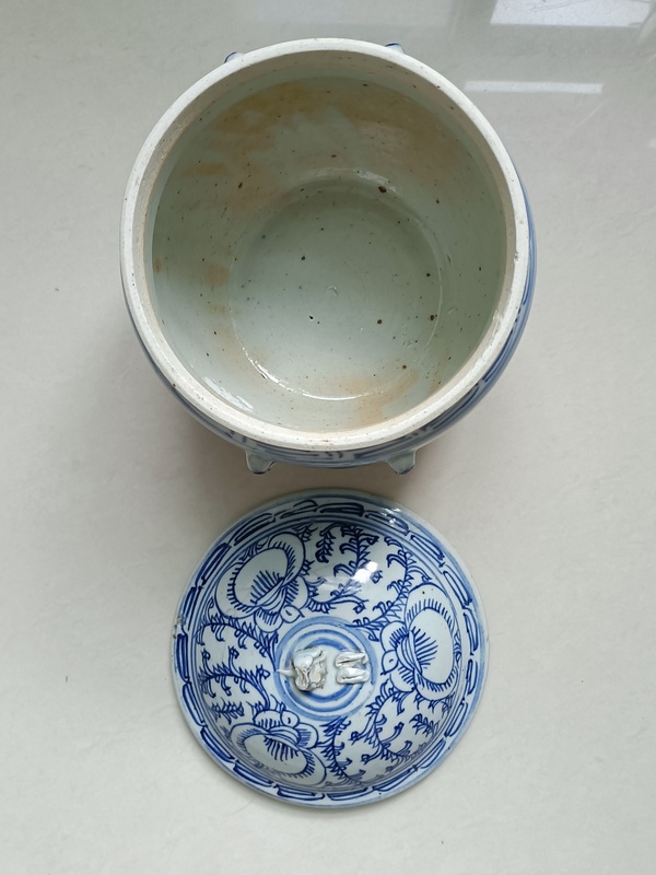 古玩陶瓷青花纏枝花紋四系粥罐拍賣，當(dāng)前價(jià)格498元