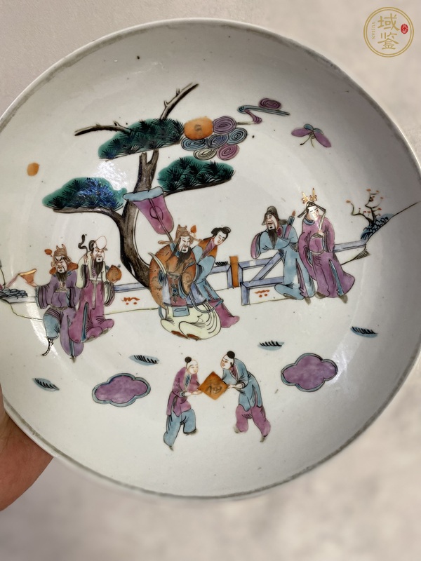 古玩粉彩盤真品鑒賞圖