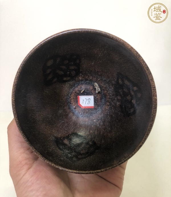古玩陶瓷吉州窯貼花茶盞真品鑒賞圖