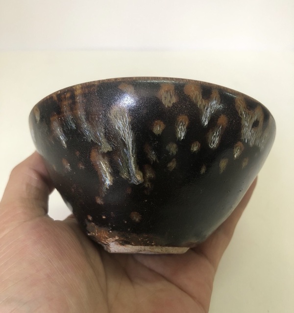 古玩陶瓷吉州窯貼花茶盞拍賣，當(dāng)前價(jià)格288元