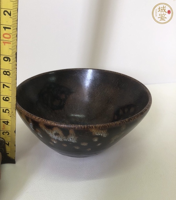 古玩陶瓷吉州窯貼花茶盞真品鑒賞圖
