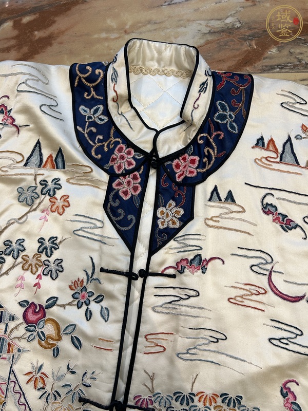 古玩雜項女服真品鑒賞圖