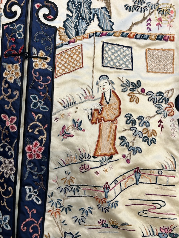 古玩雜項女服真品鑒賞圖