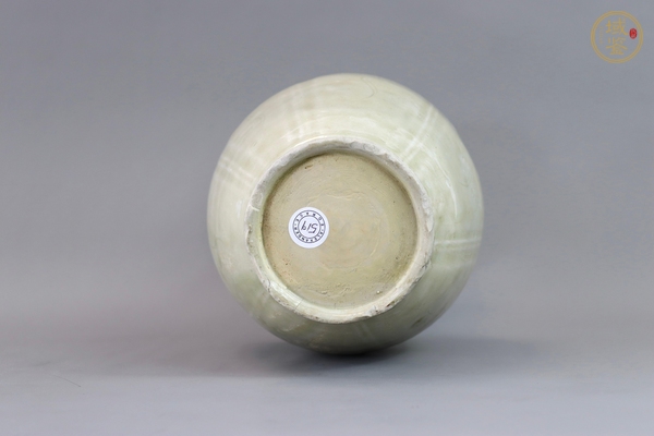 古玩陶瓷越窯青瓷刻花盤口瓶，不排除金村窯真品鑒賞圖