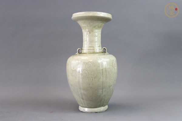 古玩陶瓷越窯青瓷刻花盤口瓶，不排除金村窯真品鑒賞圖