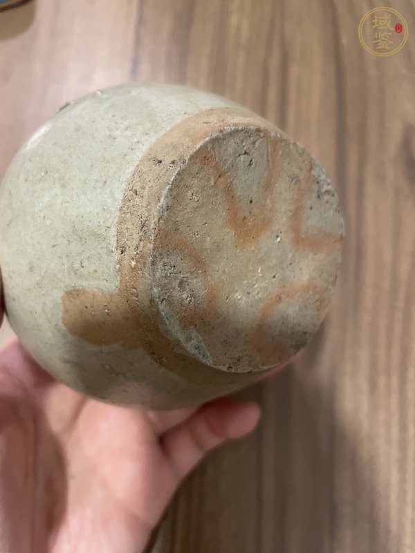 古玩陶瓷越窯青瓷罐真品鑒賞圖