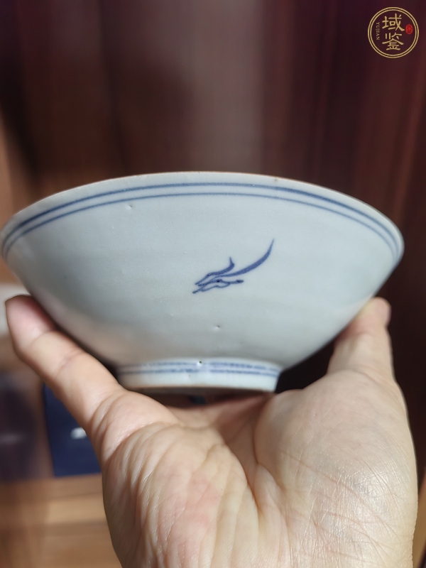 古玩陶瓷青花花卉紋斗笠碗真品鑒賞圖