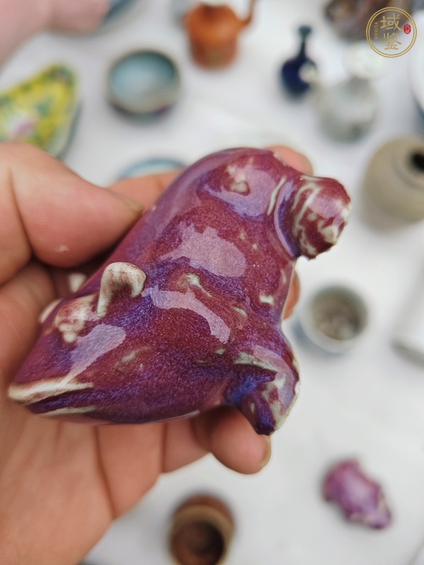 古玩陶瓷窯變紅釉青蛙真品鑒賞圖