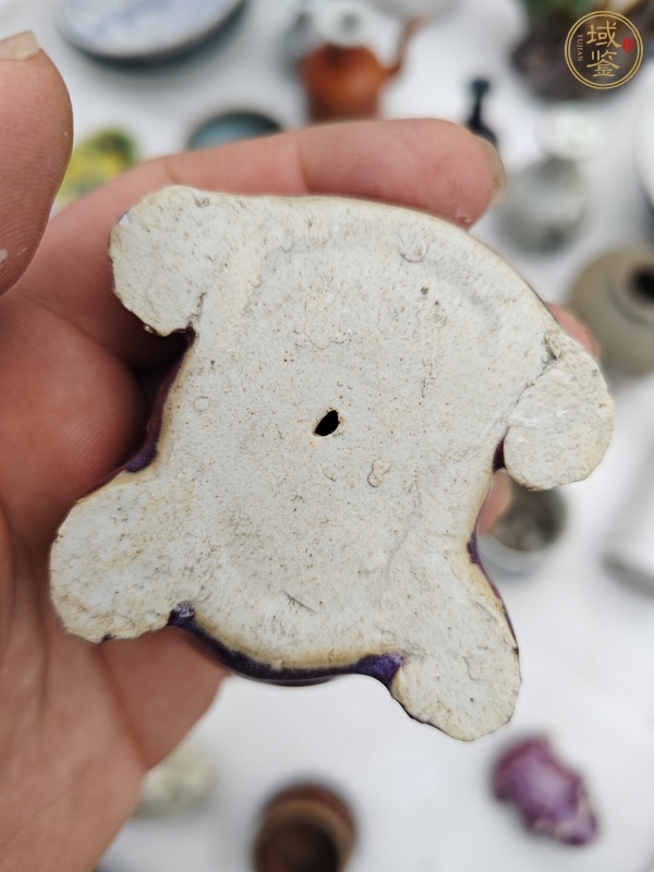古玩陶瓷窯變紅釉青蛙真品鑒賞圖