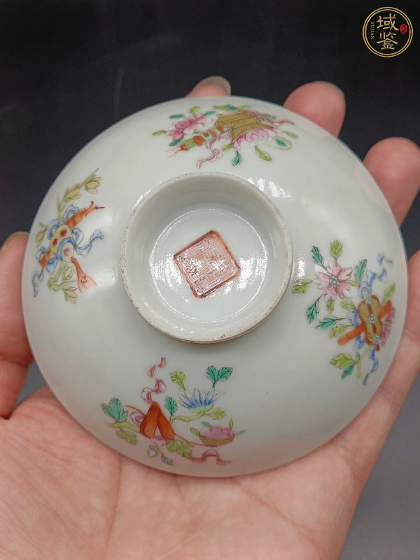 古玩道光細路粉彩蓋子真品鑒賞圖