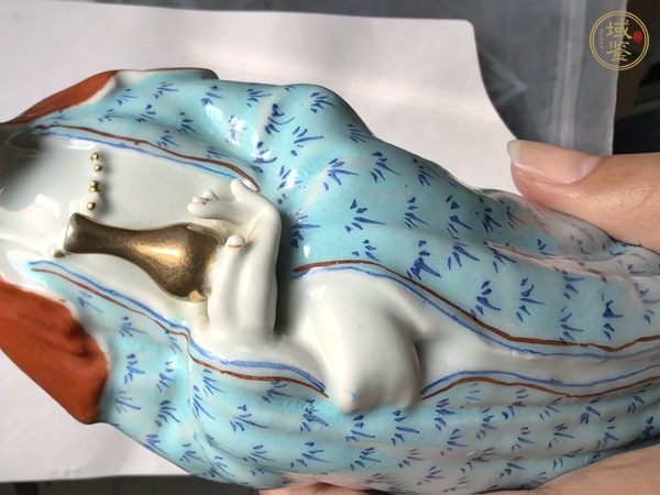 古玩陶瓷粉彩觀音菩薩造像真品鑒賞圖