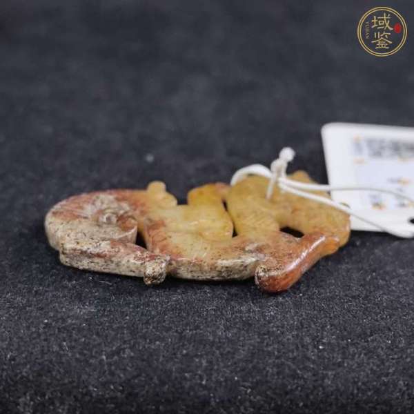 古玩玉器做舊仿戰(zhàn)國“s”形龍佩真品鑒賞圖