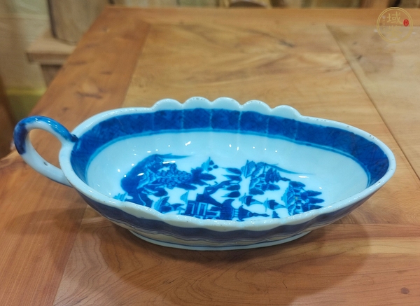 古玩陶瓷清乾隆 青花山水紋沙拉杯真品鑒賞圖