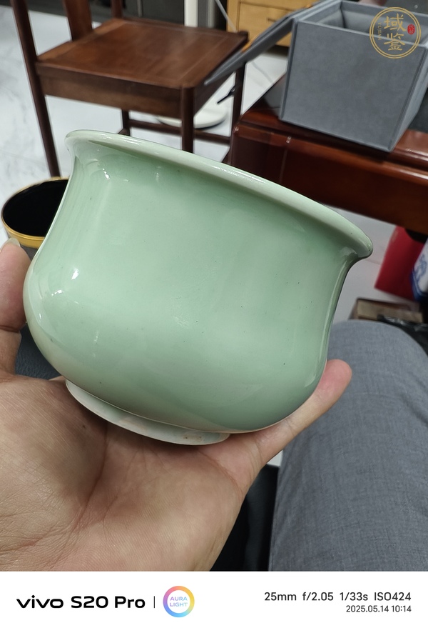 古玩陶瓷青釉香爐真品鑒賞圖