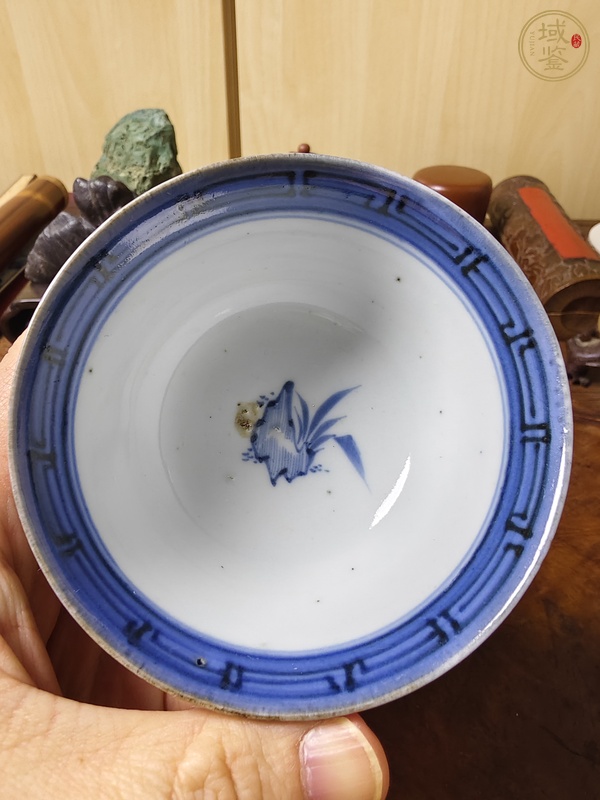 古玩陶瓷大雞圖青花小碗真品鑒賞圖