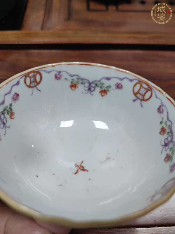 古玩陶瓷廣彩小碗真品鑒賞圖