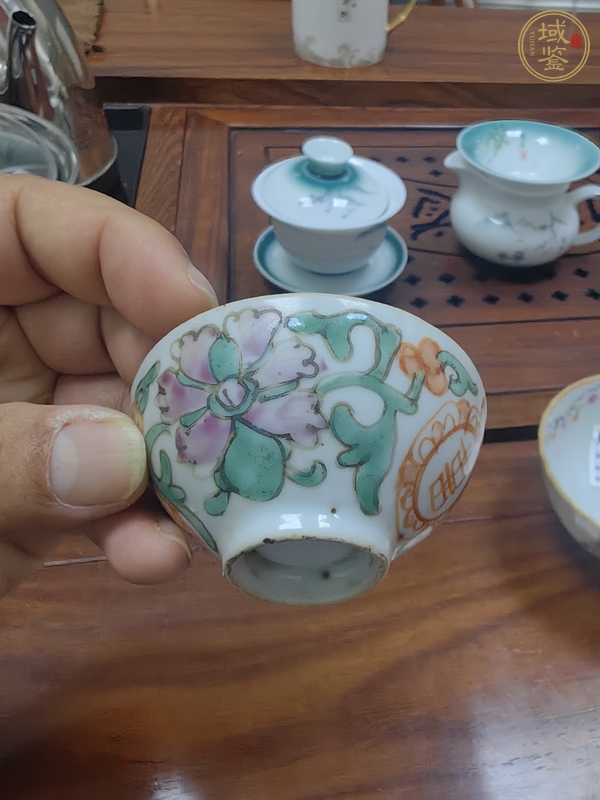 古玩陶瓷粉彩杯真品鑒賞圖