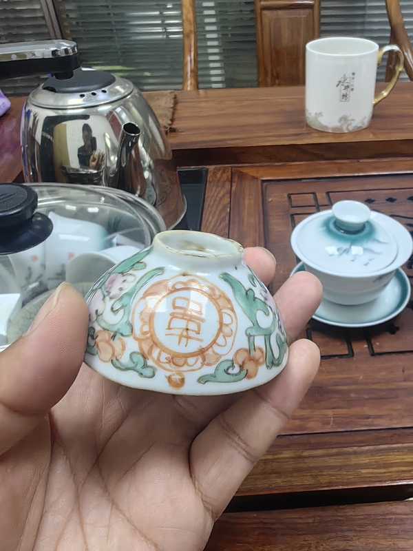 古玩陶瓷粉彩杯拍賣，當(dāng)前價(jià)格588元