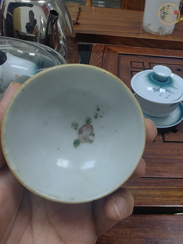 古玩陶瓷粉彩杯真品鑒賞圖