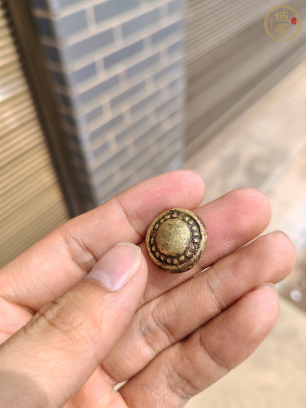 古玩雜項(xiàng)銅紐扣真品鑒賞圖
