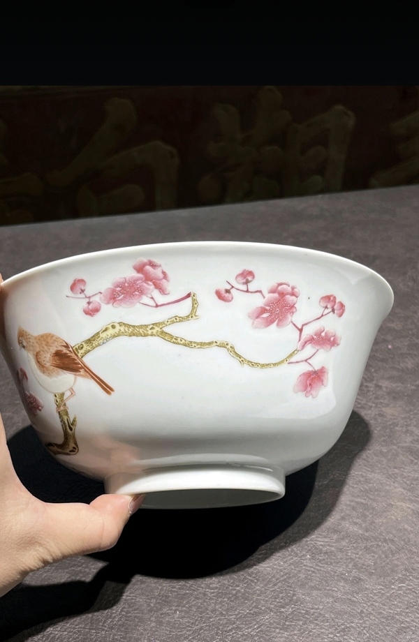 古玩陶瓷粉彩花鳥(niǎo)梅竹紋大碗拍賣(mài)，當(dāng)前價(jià)格88888元