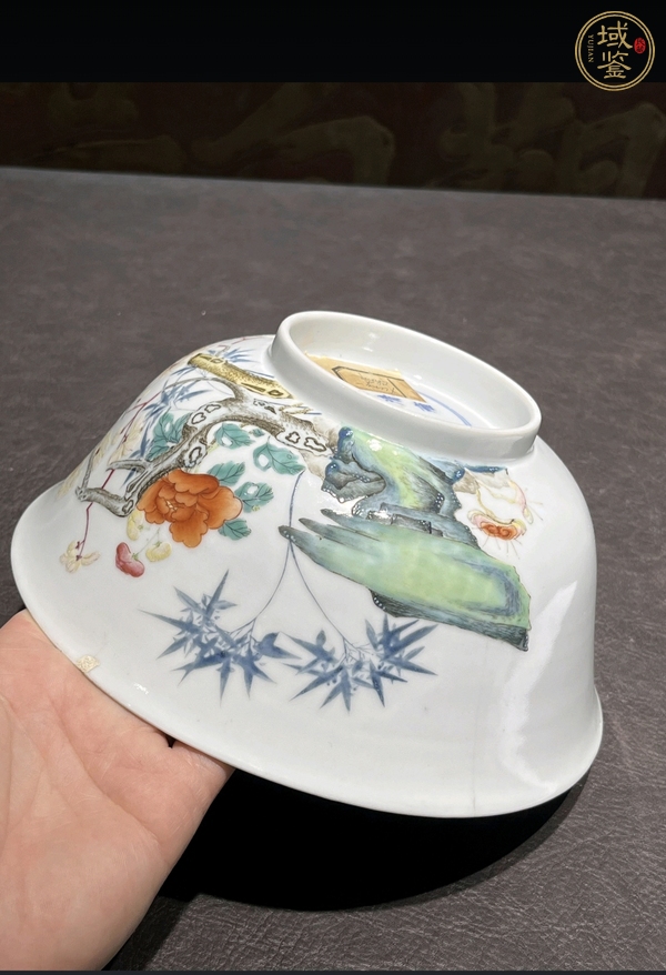 古玩陶瓷粉彩花鳥梅竹紋大碗真品鑒賞圖