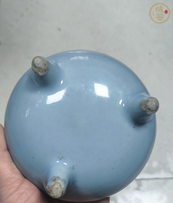 古玩陶瓷天藍釉香爐真品鑒賞圖