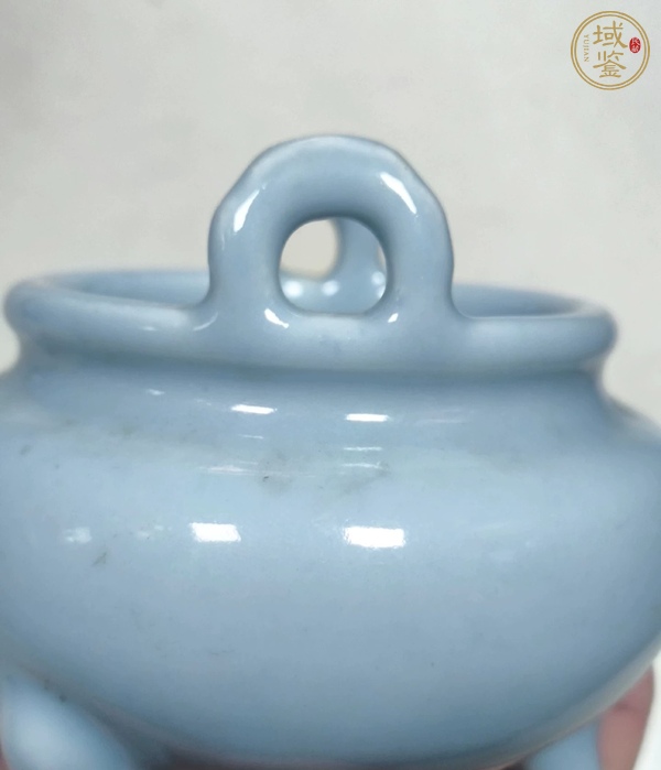 古玩陶瓷天藍釉香爐真品鑒賞圖