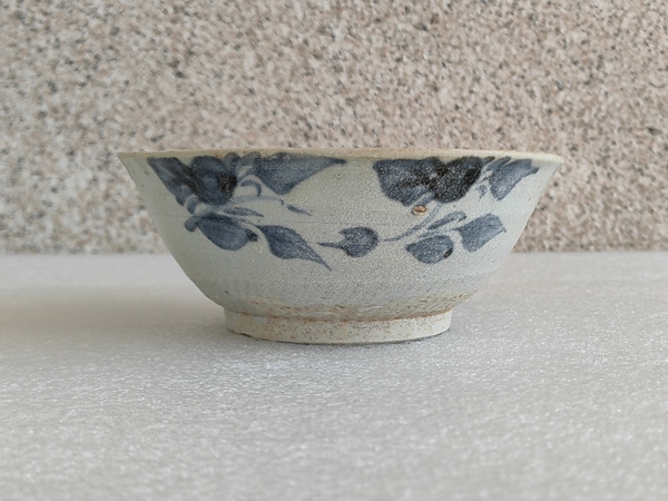 古玩陶瓷青花花卉紋碗拍賣，當(dāng)前價格580元