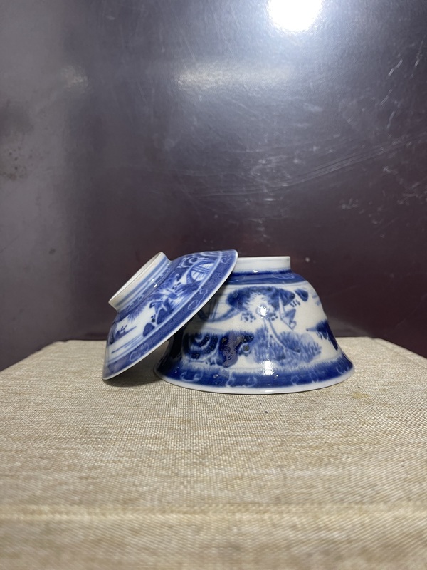 古玩陶瓷清.青花山水蓋碗拍賣，當前價格2880元