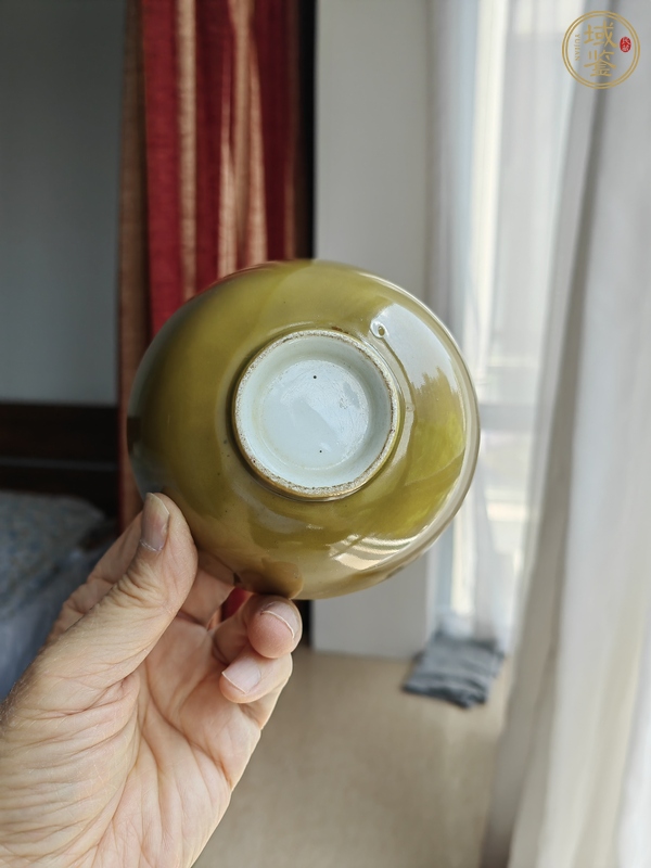 古玩陶瓷黃綠釉茶碗真品鑒賞圖