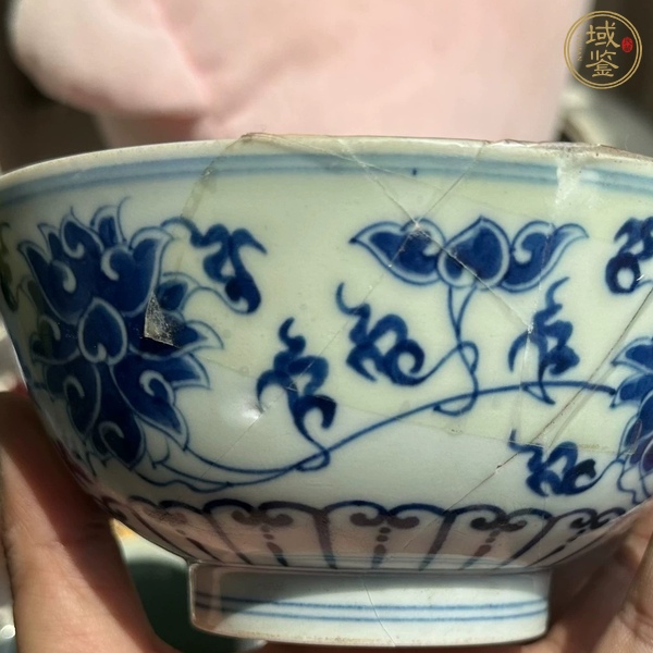 古玩陶瓷青花纏枝蓮?fù)胝嫫疯b賞圖