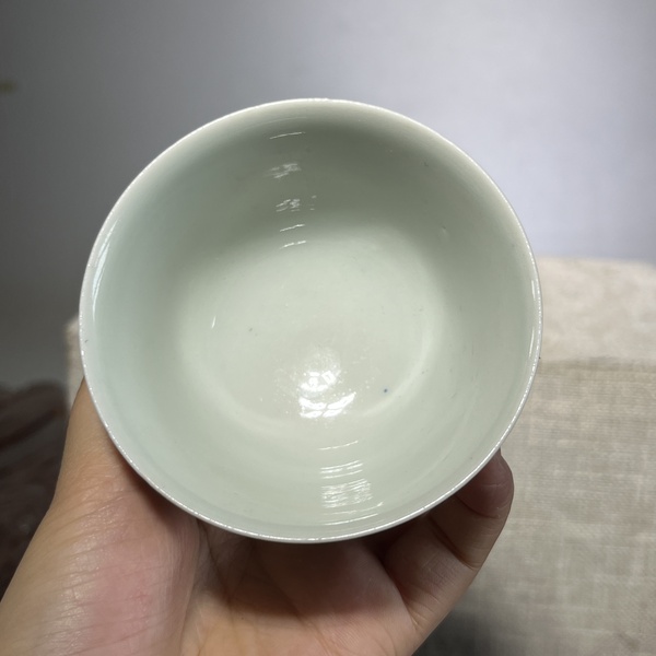 古玩陶瓷清中期.青花花卉紋茶杯拍賣，當前價格850元