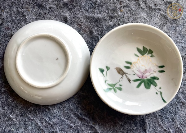 古玩陶瓷茶花金雀小碟一對(duì)真品鑒賞圖