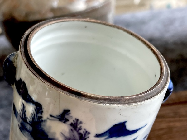 古玩陶瓷晚清青花山水紋燉盅拍賣，當(dāng)前價(jià)格290元