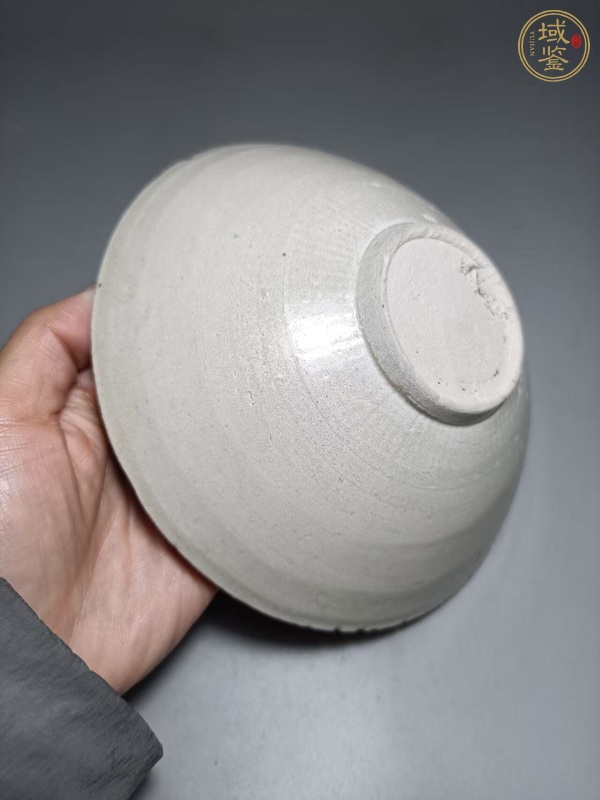 古玩陶瓷青白釉刻花斗笠碗真品鑒賞圖